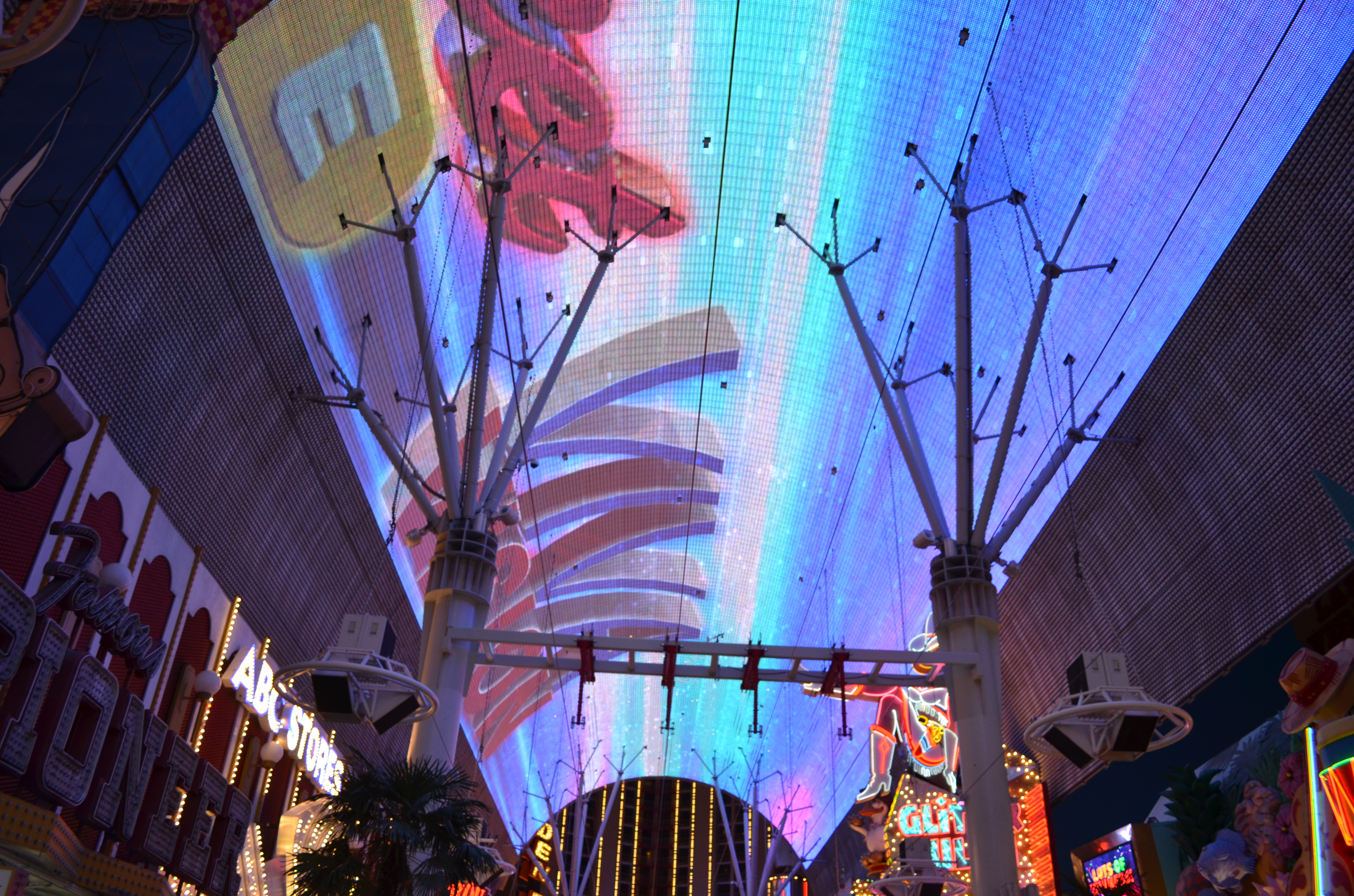 ./2016/04 - Las Vegas/Fremont Experience/DSC_0877.JPG